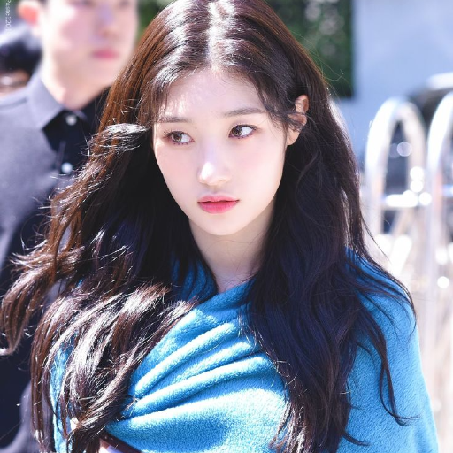 Chaeyeon gallery image