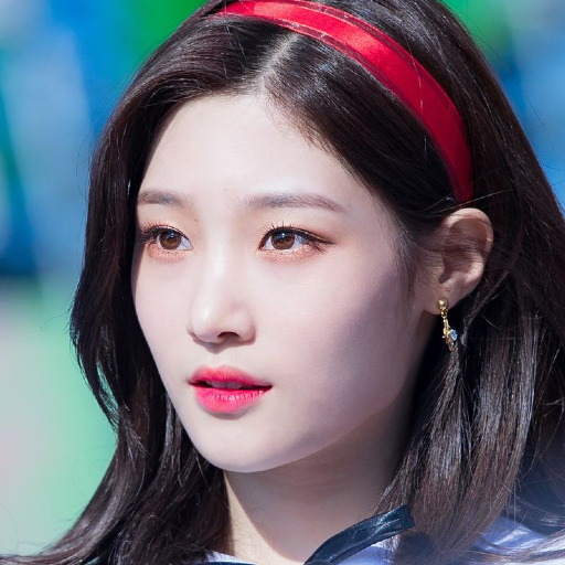 Chaeyeon gallery image