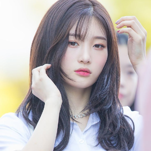Chaeyeon gallery image