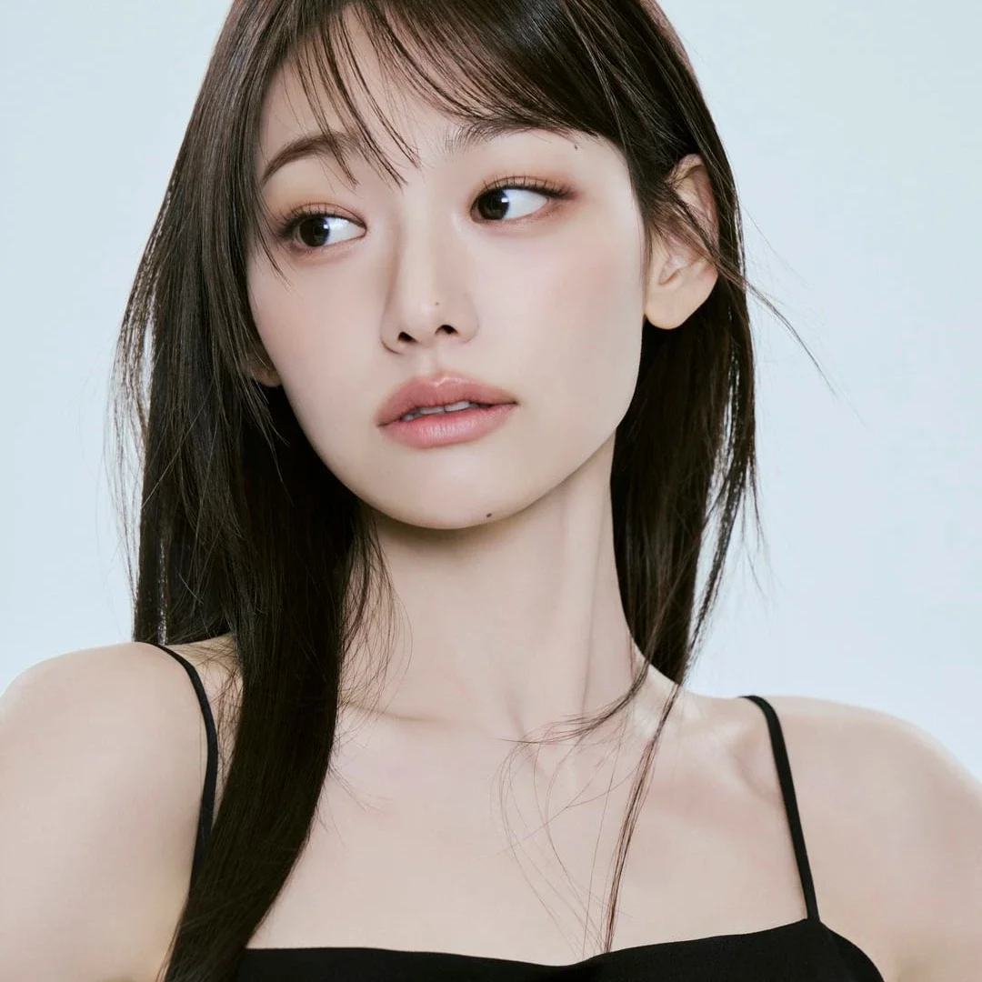 Mina gallery image