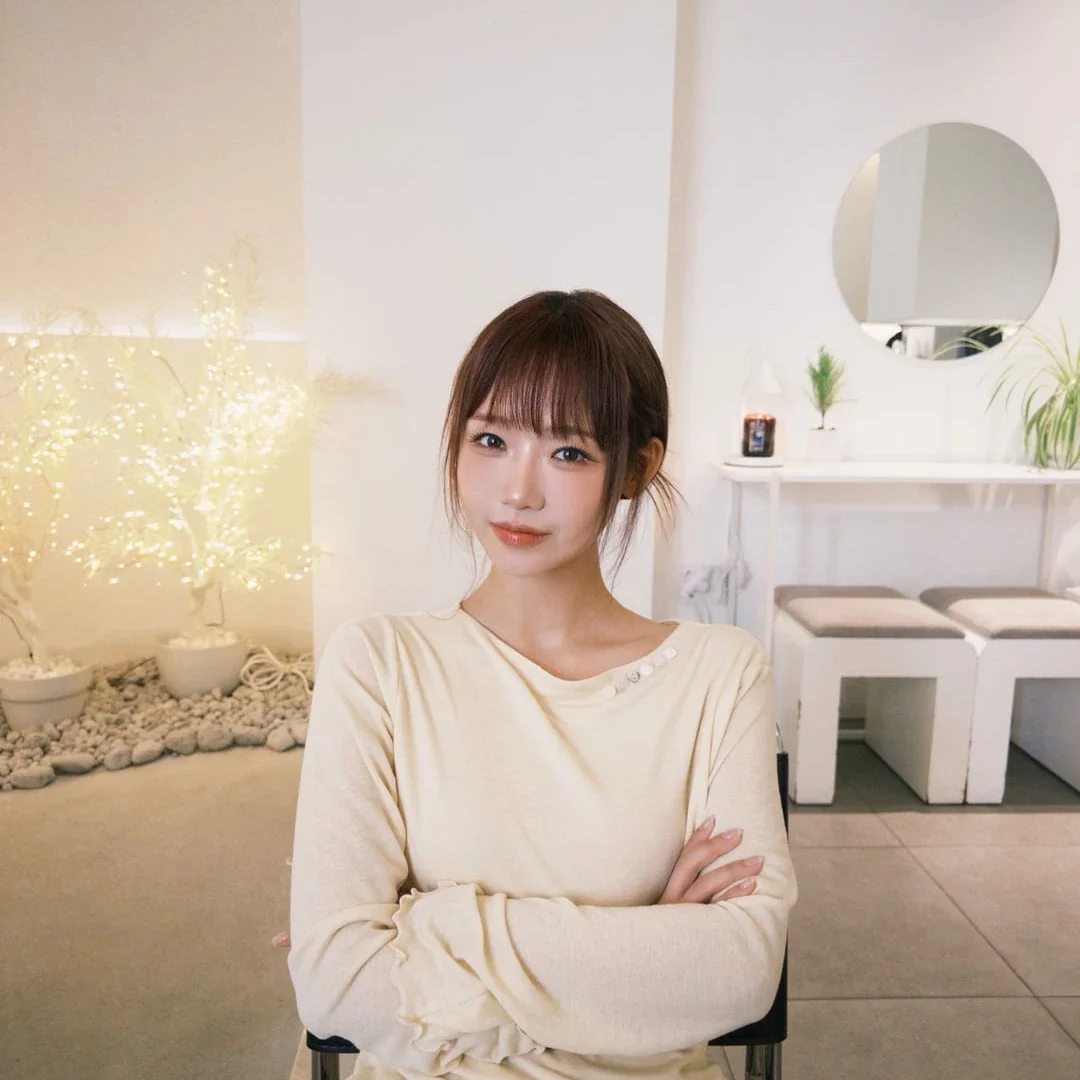 Yoojung 갤러리 이미지