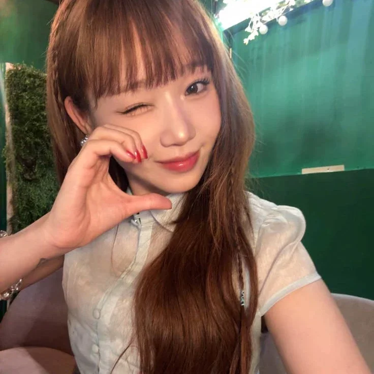 Yoojung 갤러리 이미지