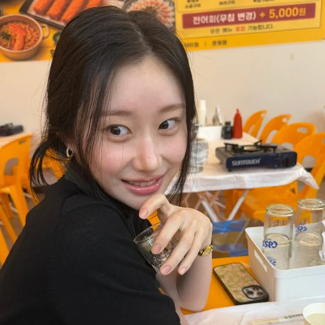 Chaeryeong gallery image