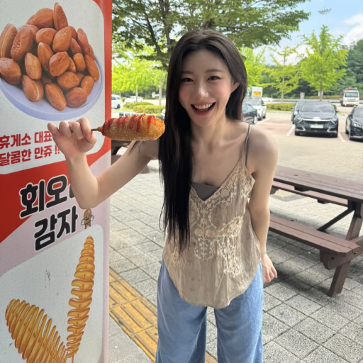 Chaeryeong gallery image