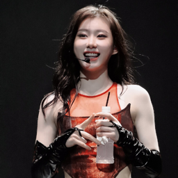 Chaeryeong gallery image