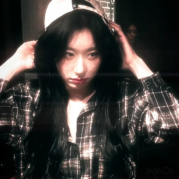 Chaeryeong gallery image