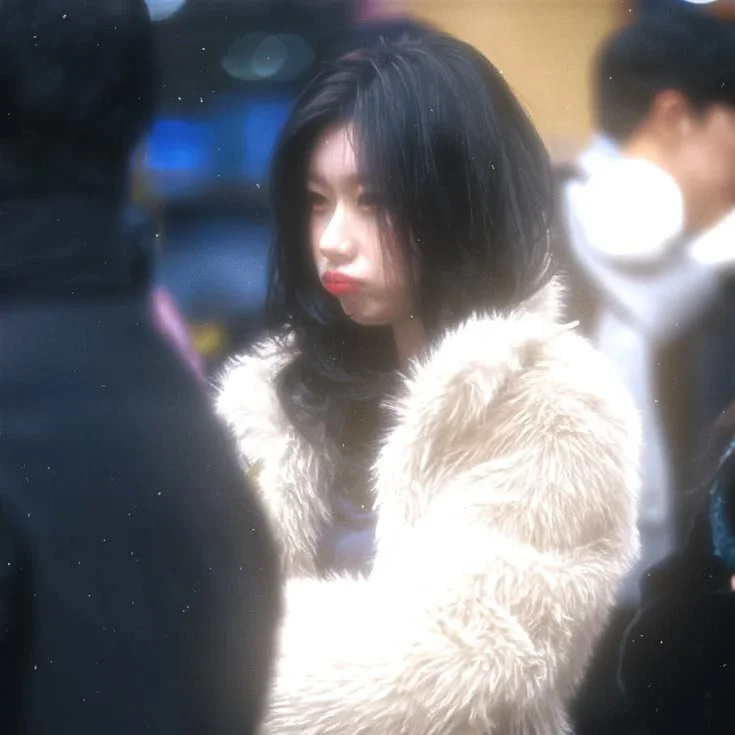 Larawan sa gallery ni Chaeryeong