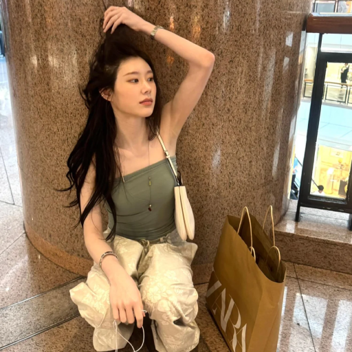 Chaeryeong gallery image