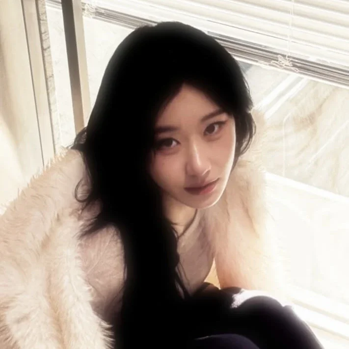 Chaeryeong gallery image
