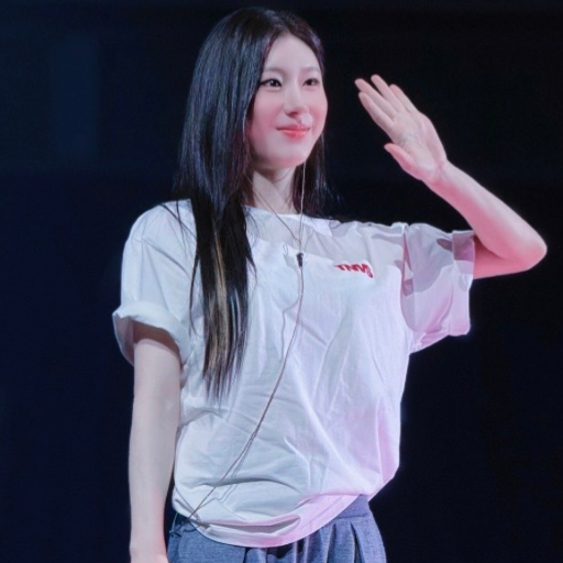 Chaeryeong gallery image