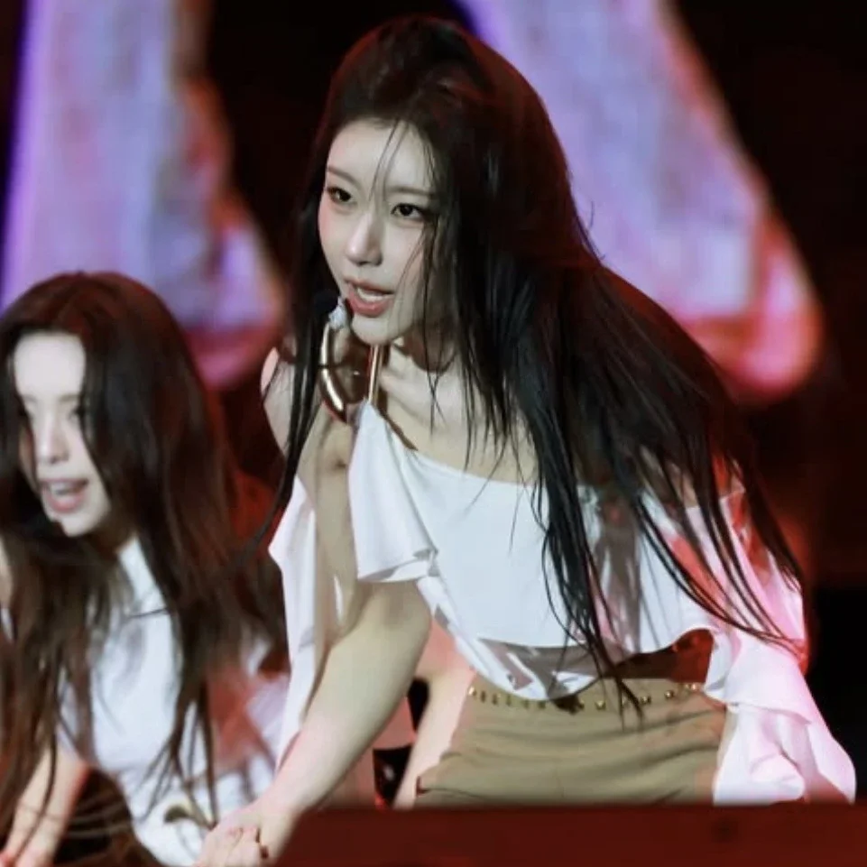 Chaeryeong gallery image