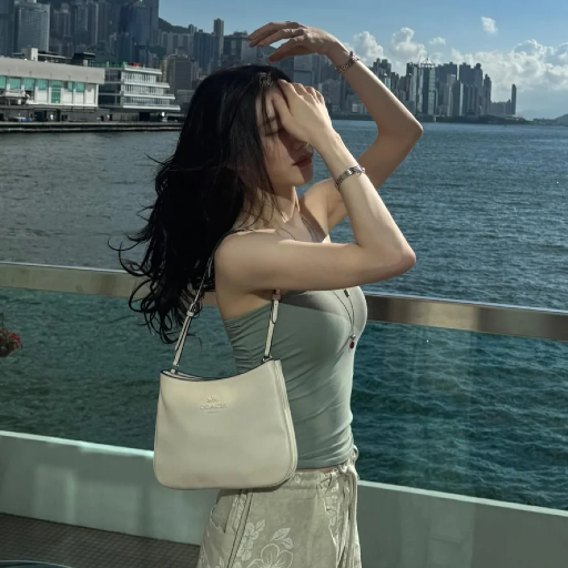Chaeryeong gallery image