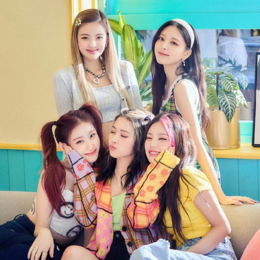 ITZY photo