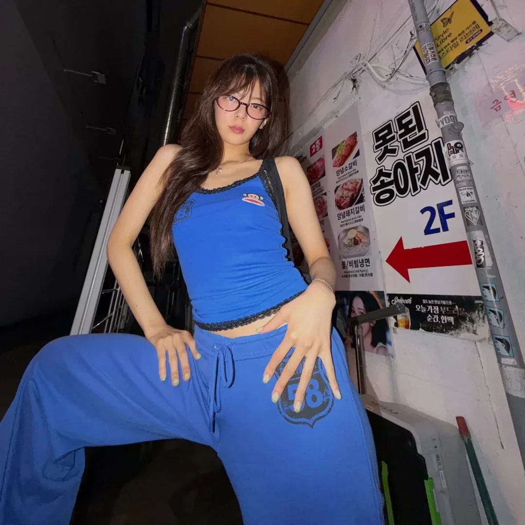 Lia gallery image