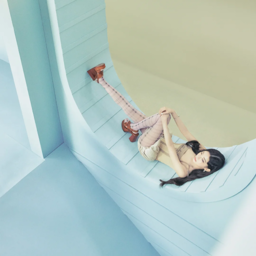 Lia gallery image