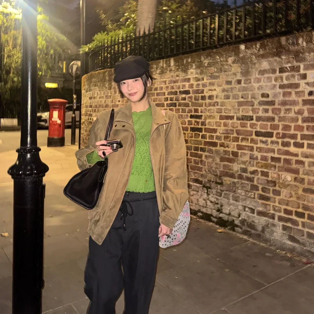 Lia gallery image