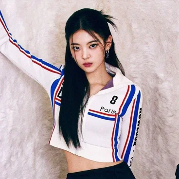 Lia 4