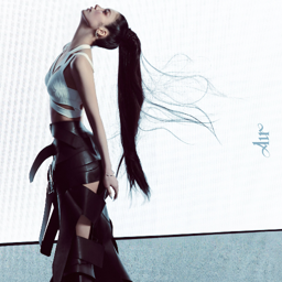 Yeji gallery image