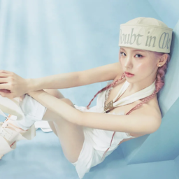 Yeji gallery image