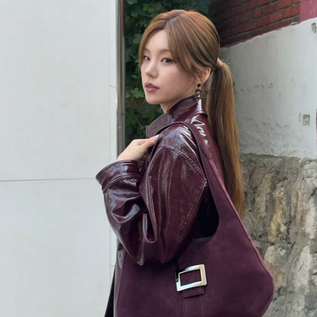 Yeji gallery image