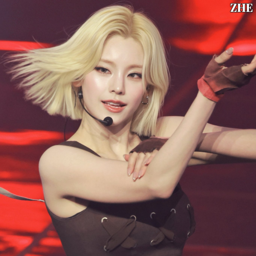 Yeji gallery image