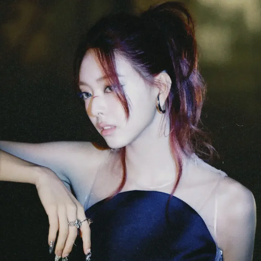 Yuna gallery image