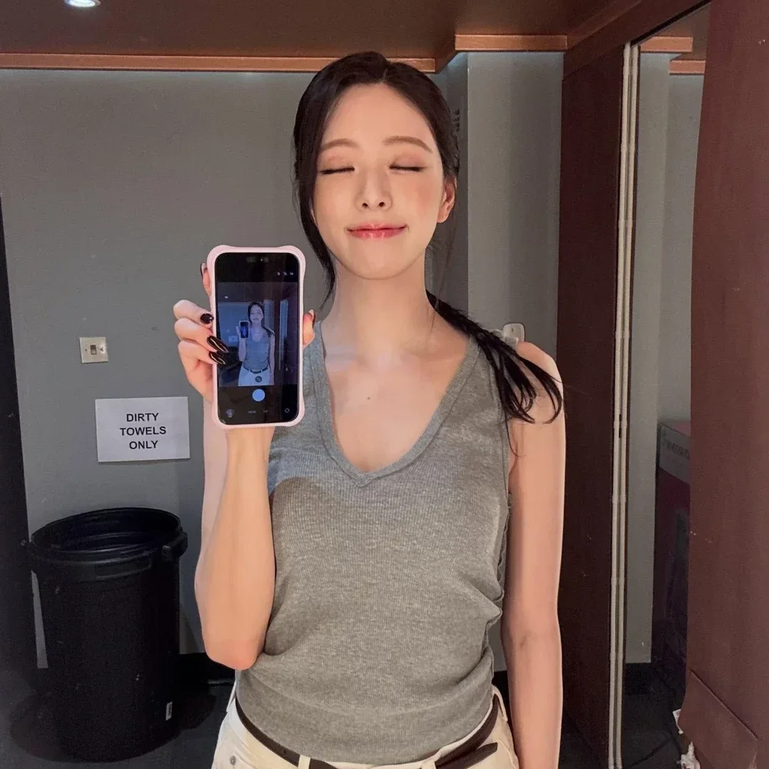 Yuna Galeriebild