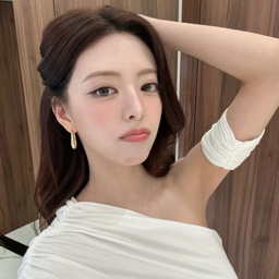 Yuna 4