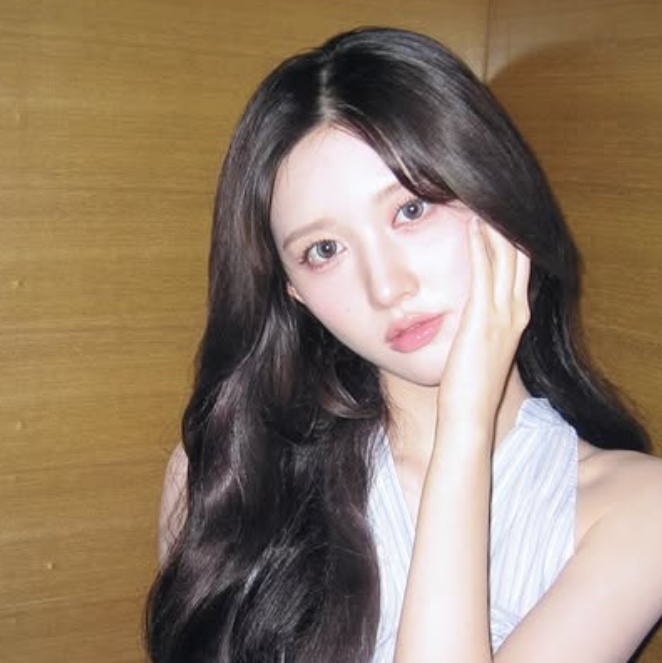 Gaeul gallery image