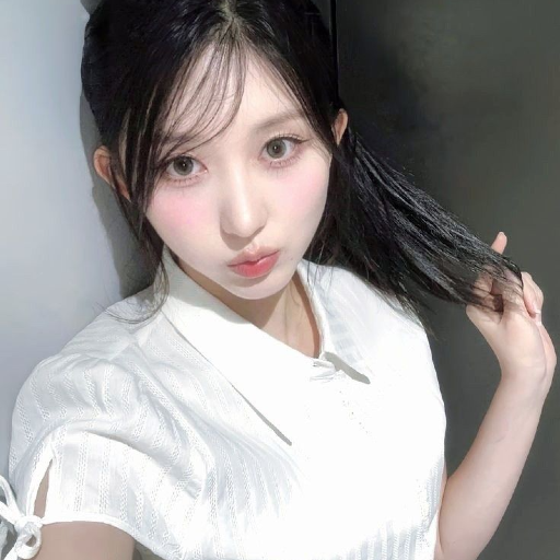 Gaeul gallery image