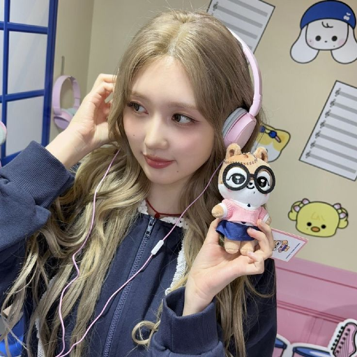Gaeul gallery image