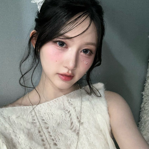 Gaeul gallery image