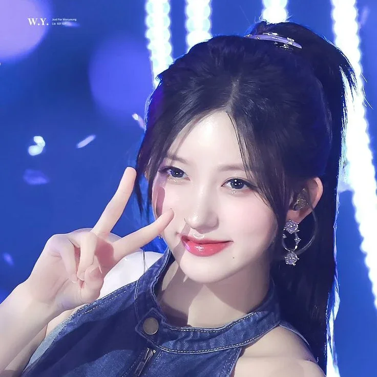 Gaeul gallery image