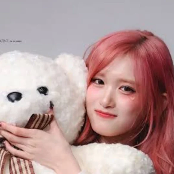 Leeseo gallery image