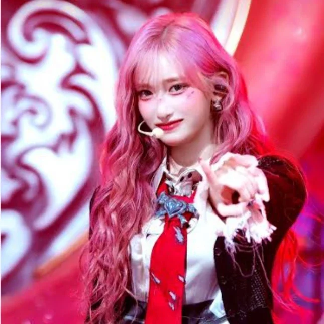 Leeseo gallery image