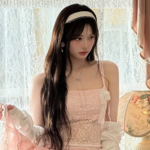 Leeseo gallery image