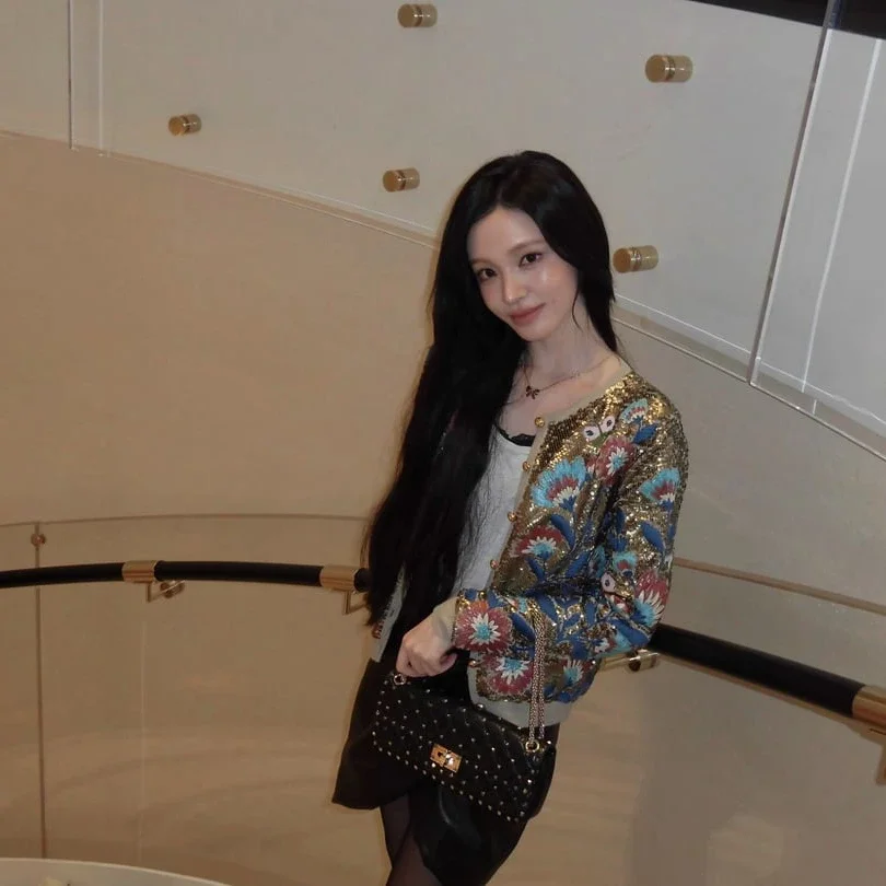 Liz gallery image