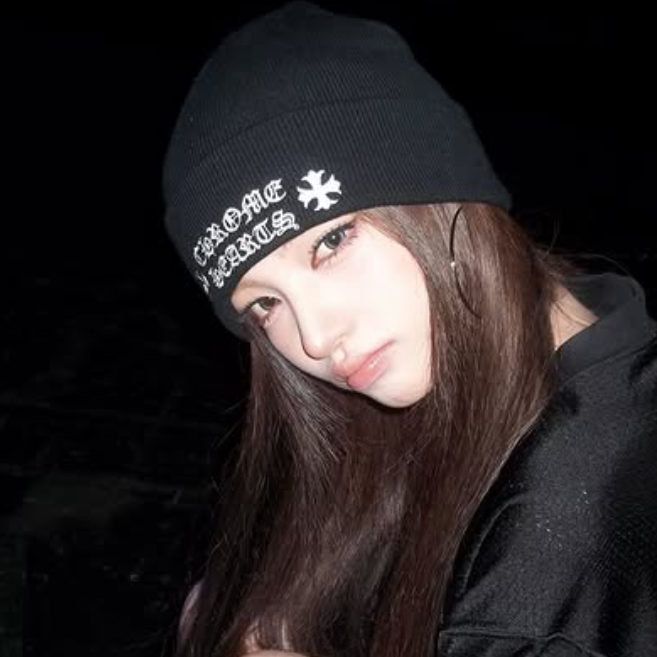 Liz gallery image