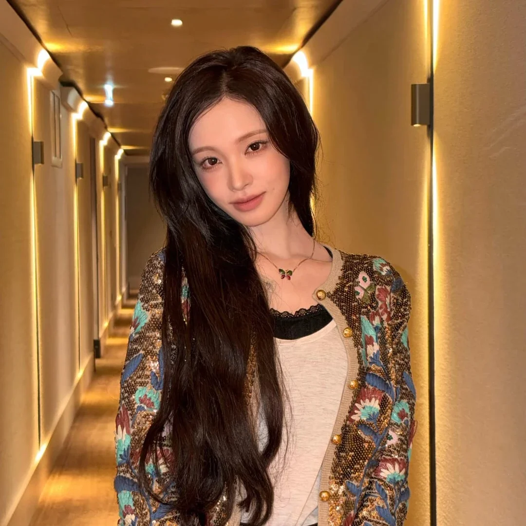 Liz gallery image