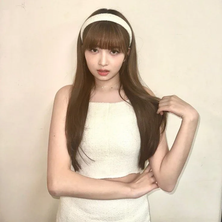Rei gallery image