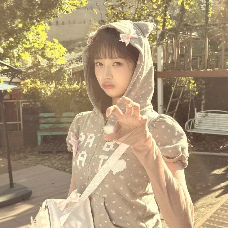 Rei gallery image
