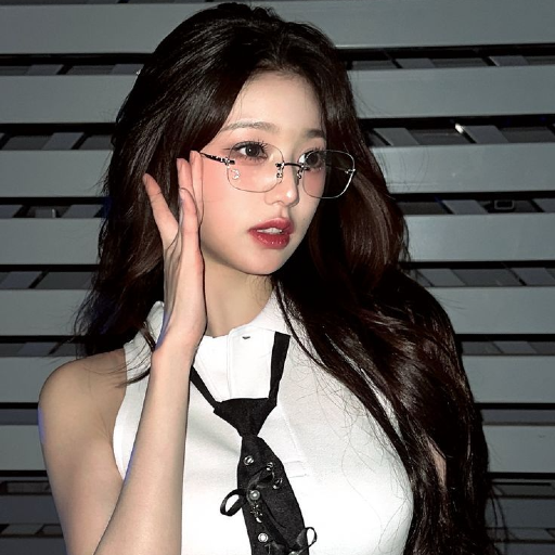 Wonyoung gallery image
