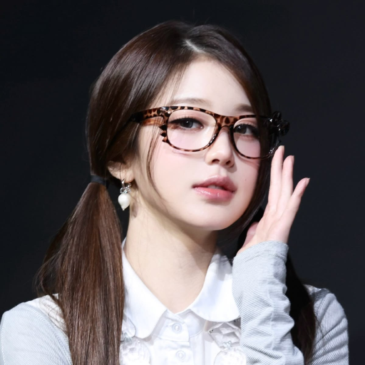 Wonyoung gallery image