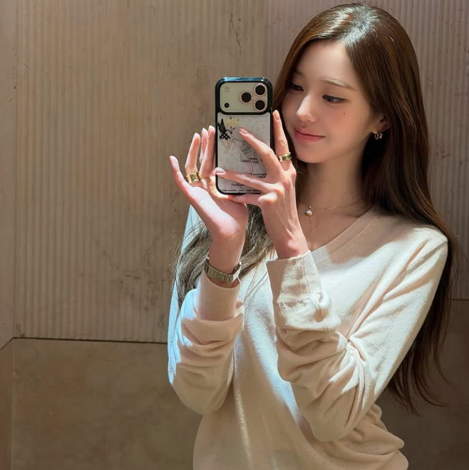 Larawan sa gallery ni Wonyoung