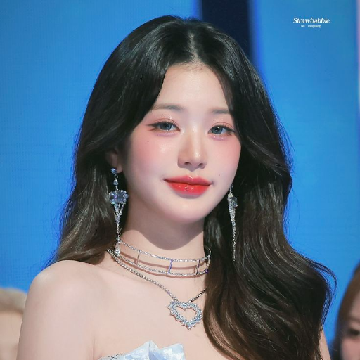 Wonyoung gallery image