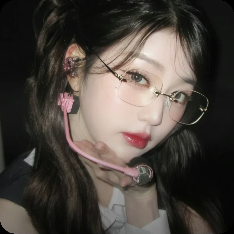 Wonyoung gallery image