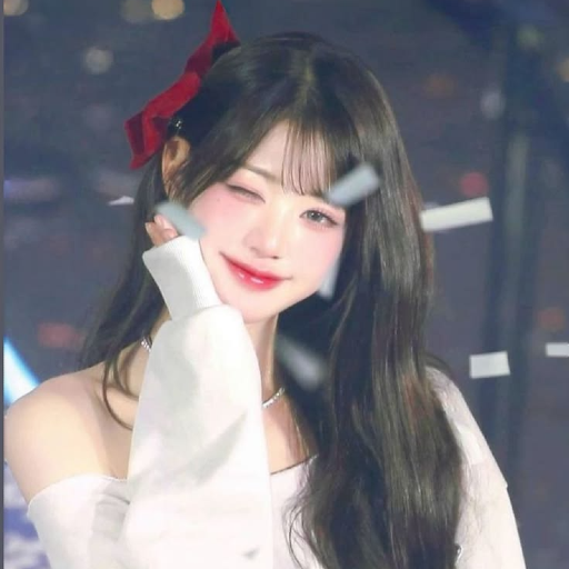 Wonyoung gallery image