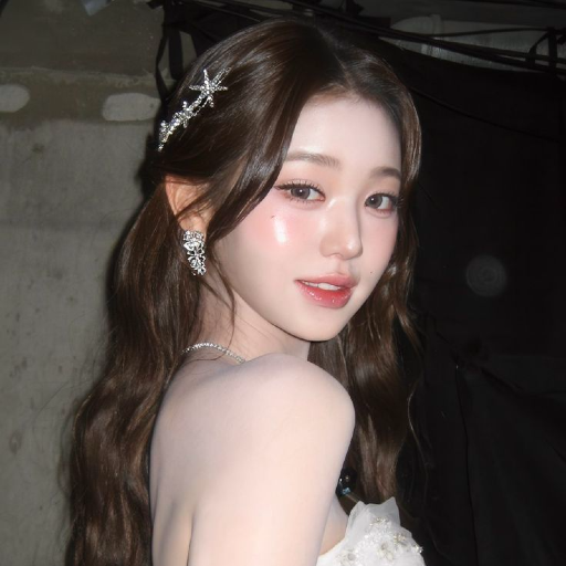 Wonyoung gallery image
