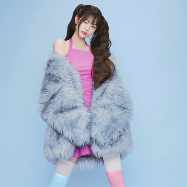 Wonyoung gallery image