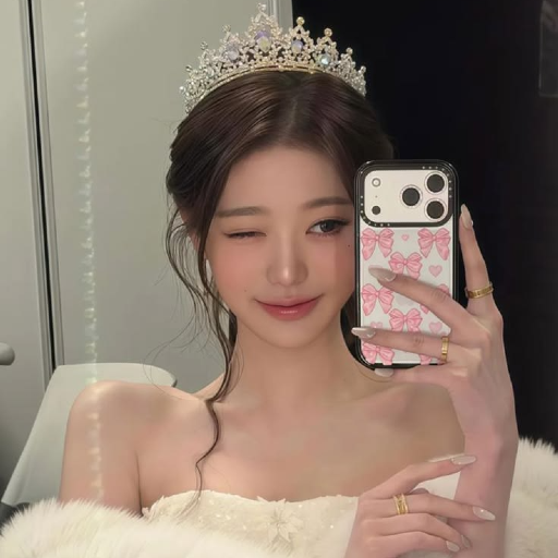 Wonyoung gallery image